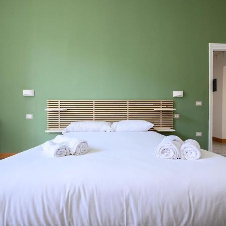 Via Cairoli 60 Apartment Naples Luaran gambar